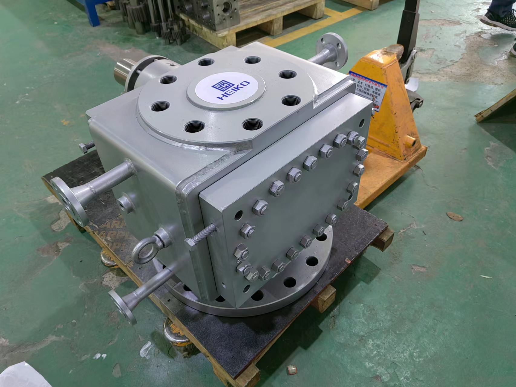 化纖高粘度熔體齒輪泵詳細(xì)介紹